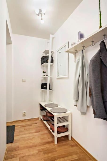 Apartamento Flott Leilighet Pa Nygardshoyden Bergen Exterior foto
